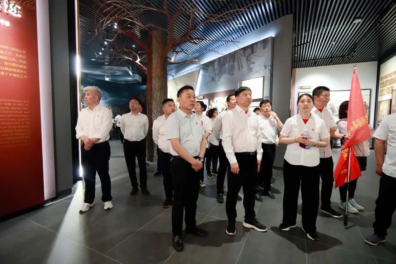砥礪初心使命，汲取奮進(jìn)力量丨花花牛乳業(yè)集團(tuán)黨委組織開展學(xué)習(xí)“焦裕祿精神”主題黨日活動(dòng)